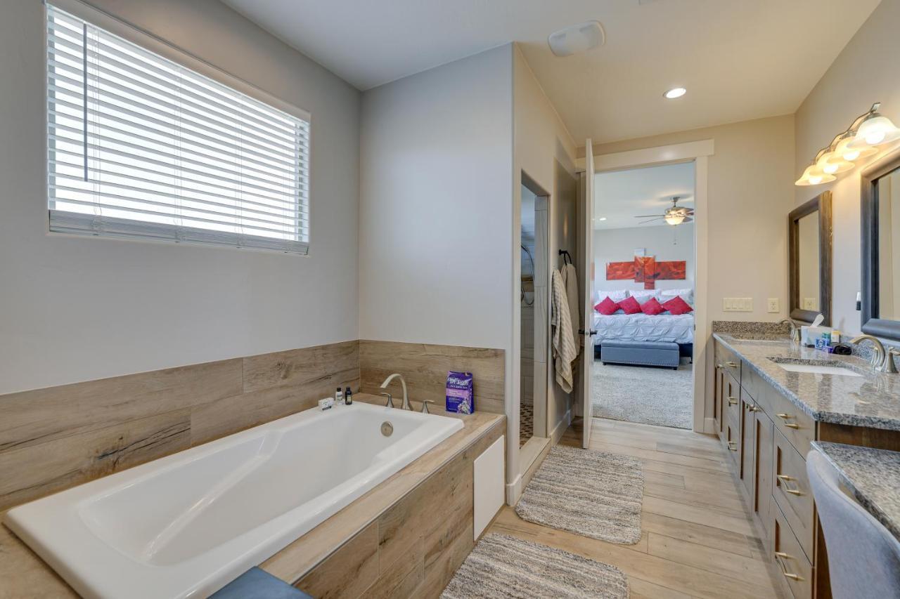 Toquerville Home With Mtn Views, Near State Parks! Экстерьер фото