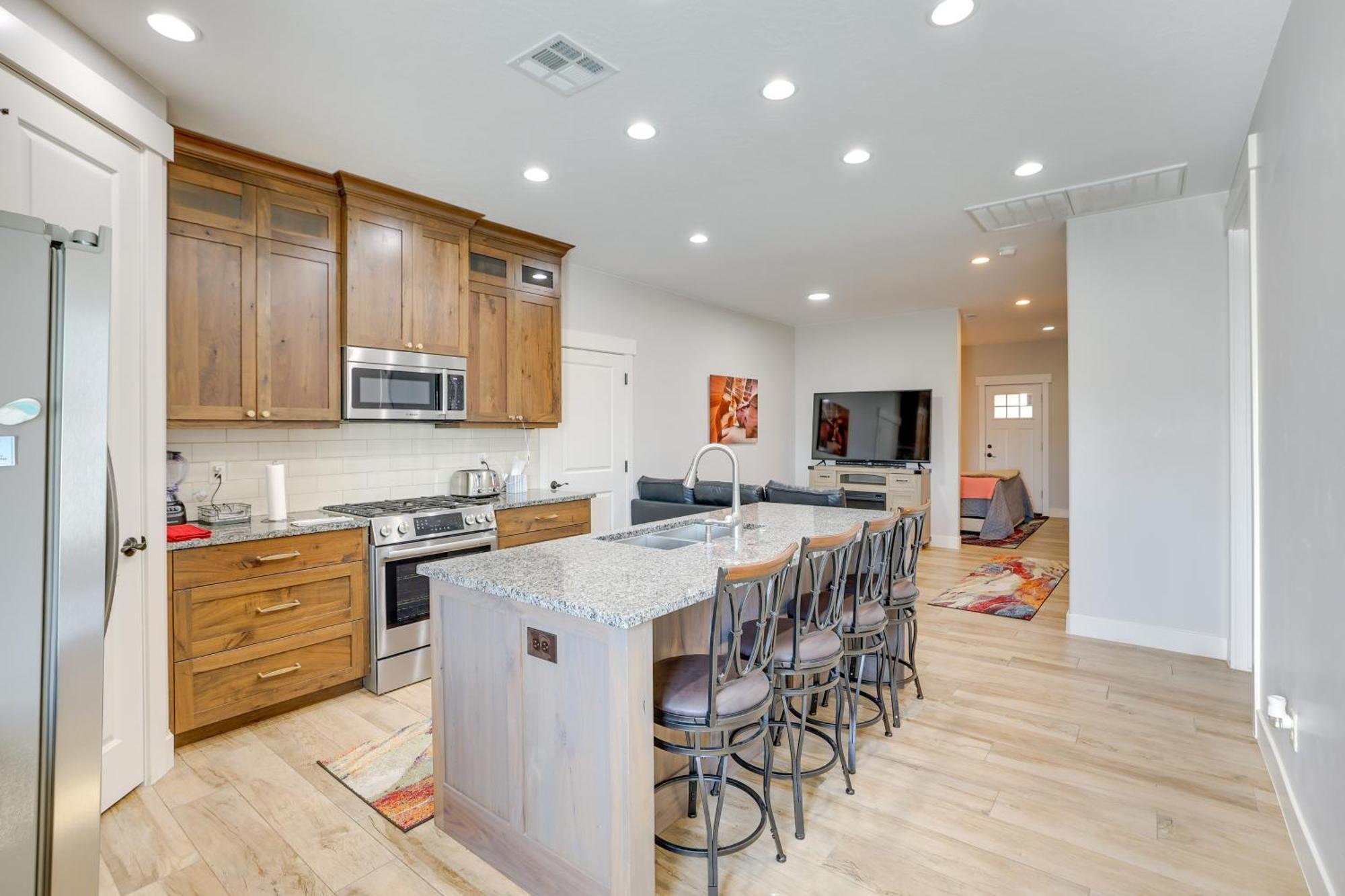 Toquerville Home With Mtn Views, Near State Parks! Экстерьер фото
